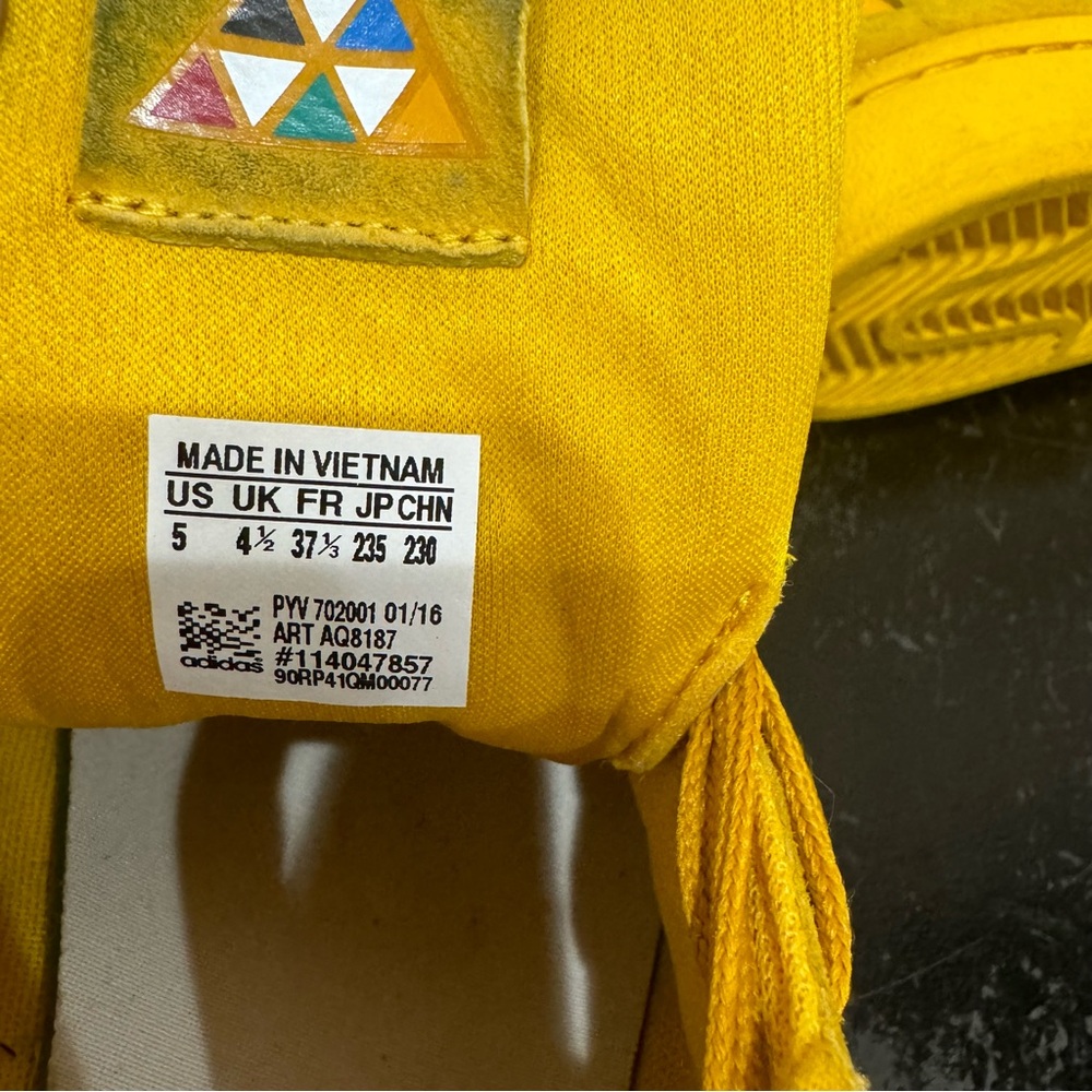 Adidas Superstar Xeno Spectrum Bogold Yellow AQ8182 Men Size 5 Pharrell Williams - Picture 12 of 14